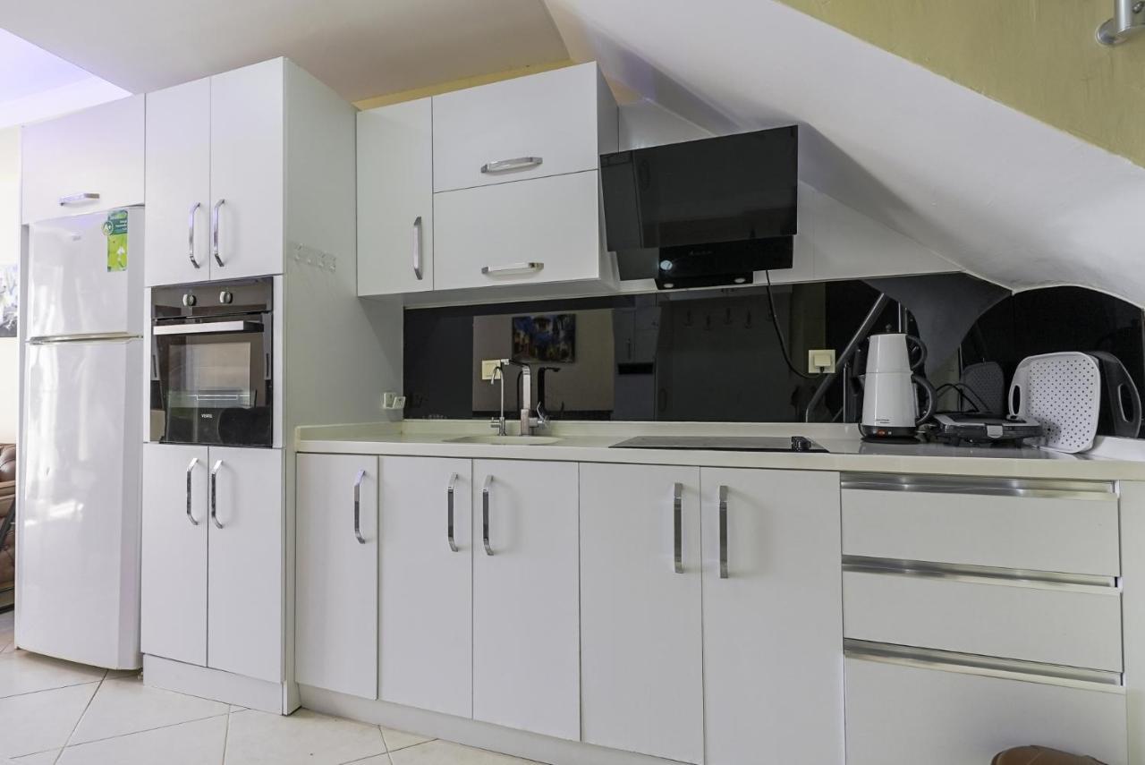 Chic W Patio 5 Min To In Daire Antalya